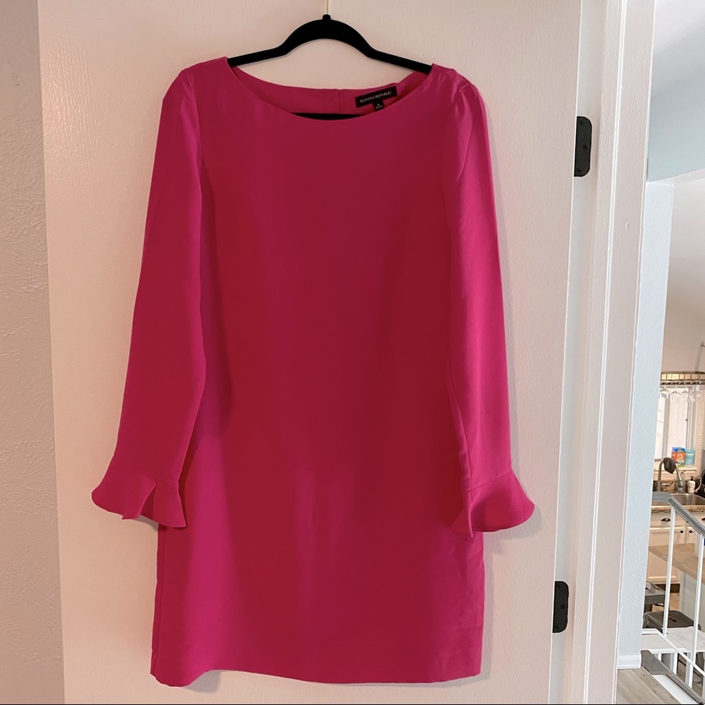 Pink shift dress w/ pockets
